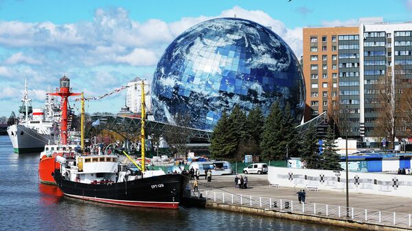 Вид на набережную Музея мирового океана в Калининграде