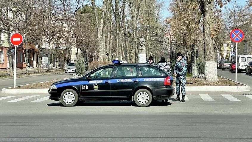 Автомобиль полиции в Тирасполе - РИА Новости, 1920, 27.03.2024