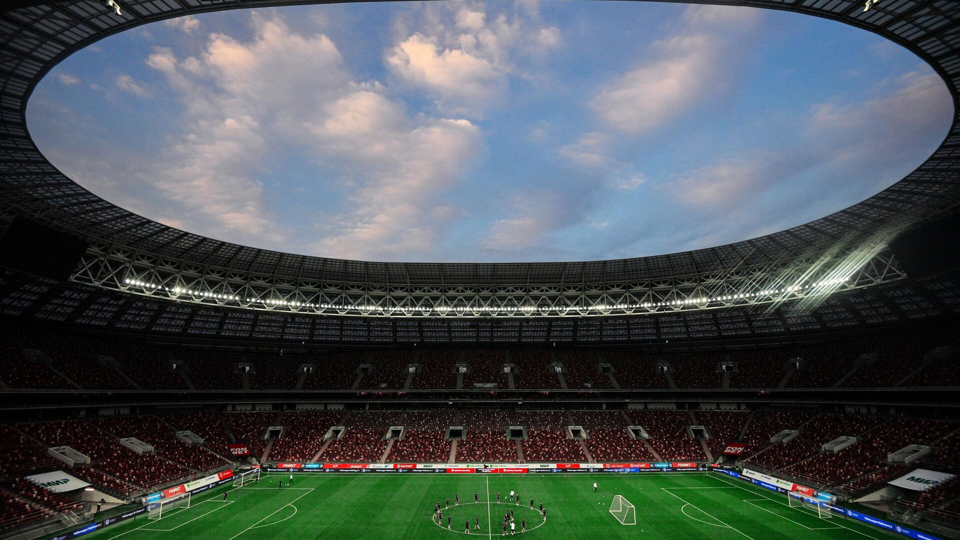 Стадион Лужники - РИА Новости, 1920, 28.04.2022