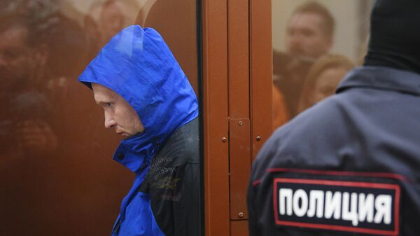 Максим Дружинин, обвиняемый делу о покушении на телеведущего Владимира Соловьева, в Басманном суде Москвы