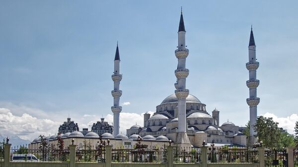 Центральная мечеть Бишкека