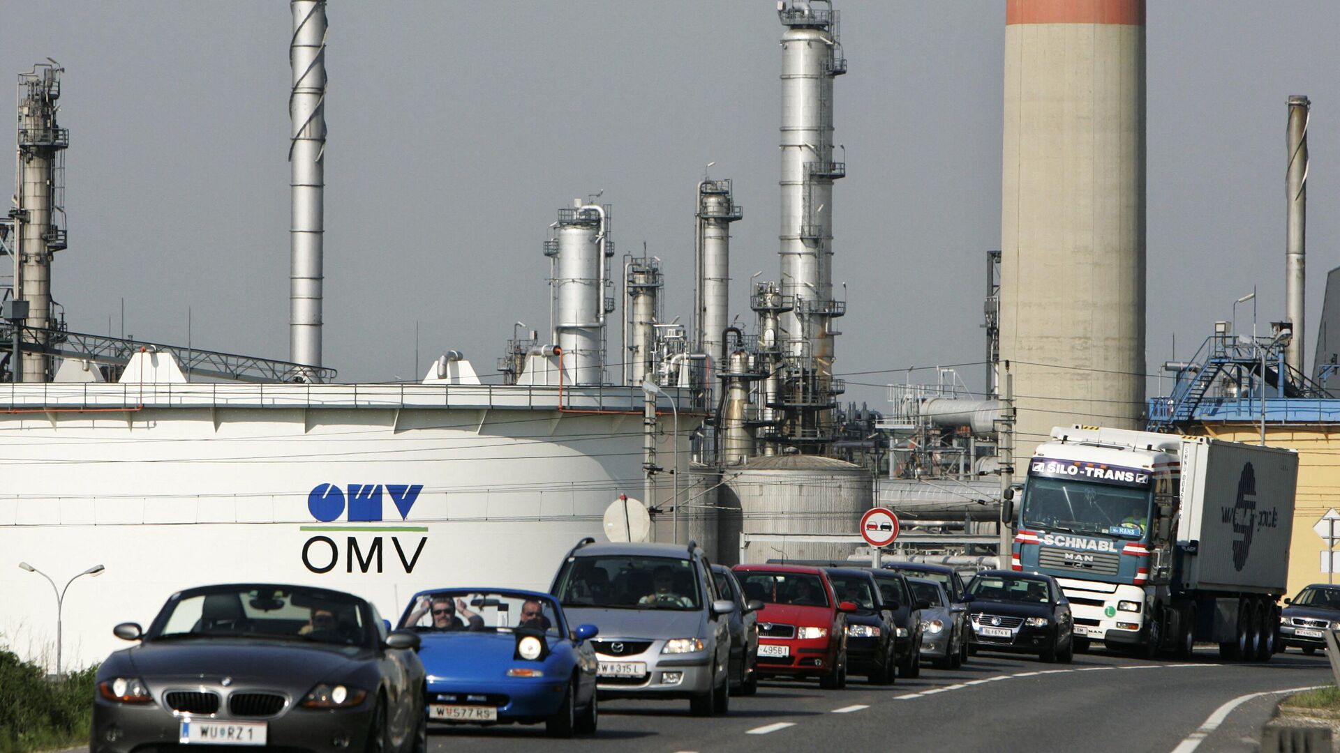 Завод компании OMV в Австрии - РИА Новости, 1920, 28.04.2022