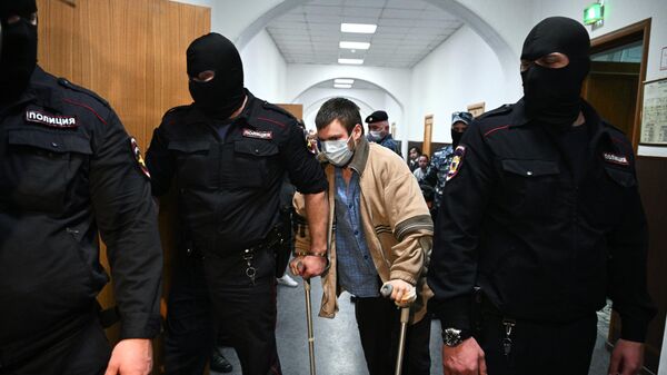 Владимир Степанов, обвиняемый по делу о покушении на телеведущего Владимира Соловьева, в Басманном суде Москвы
