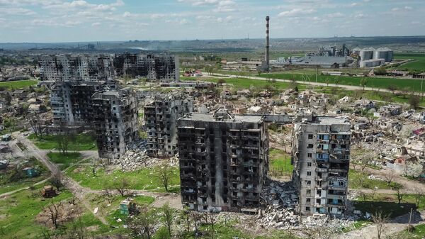 Разрушенные дома в Левобережном районе Мариуполя. 2022 год