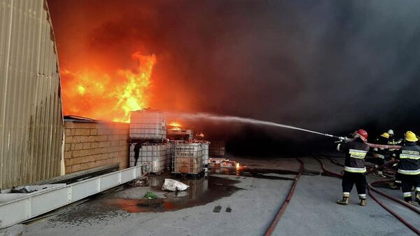  Пожар на маслобойном заводе в промпарке Азерсун в Азербайджане