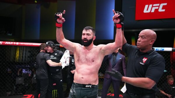 Боец UFC Андрей Орловский