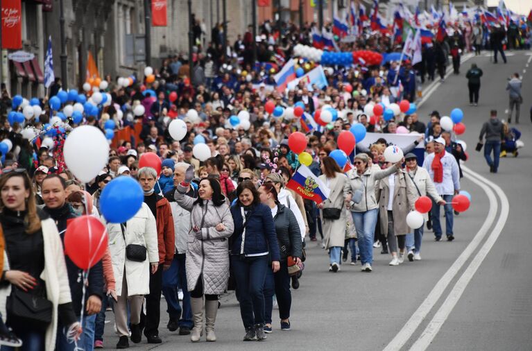 Первомайская демонстрация во Владивостоке