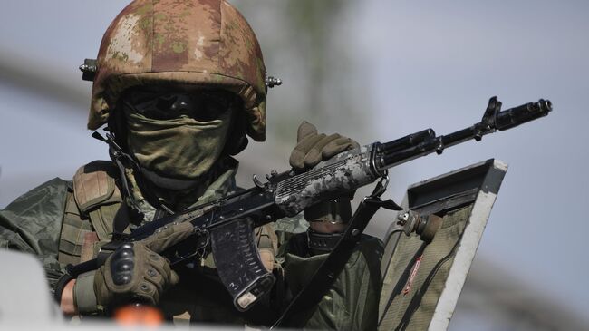 Российский военнослужащий. Архивное фото