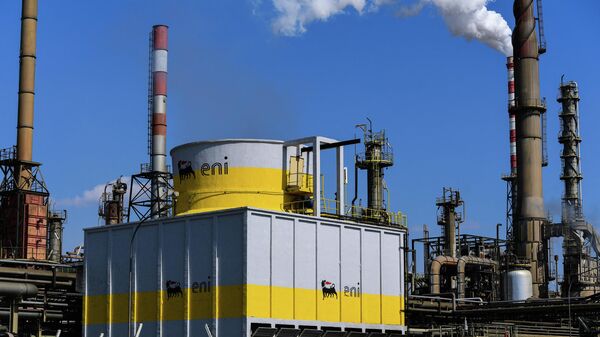 Завод итальянской нефтегазовой компании ENI