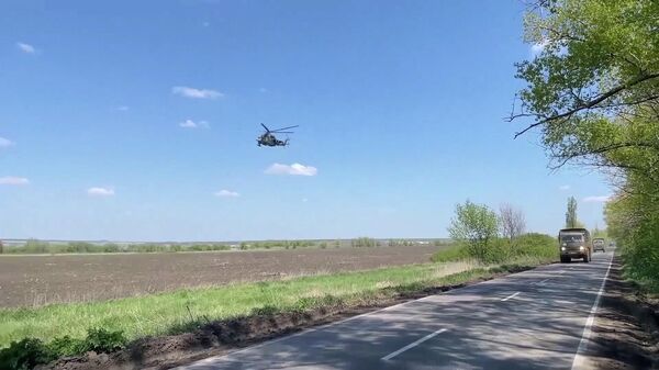 Cопровождение армейских колонн вертолетами. Видео МО РФ