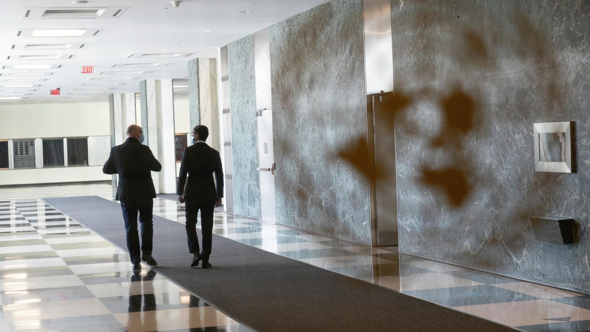 Делегаты в коридоре здания Секретариата Организации Объединенных Наций - РИА Новости, 1920, 03.01.2023