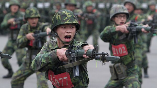 Военнослужащие армии Тайваня во время тренировки