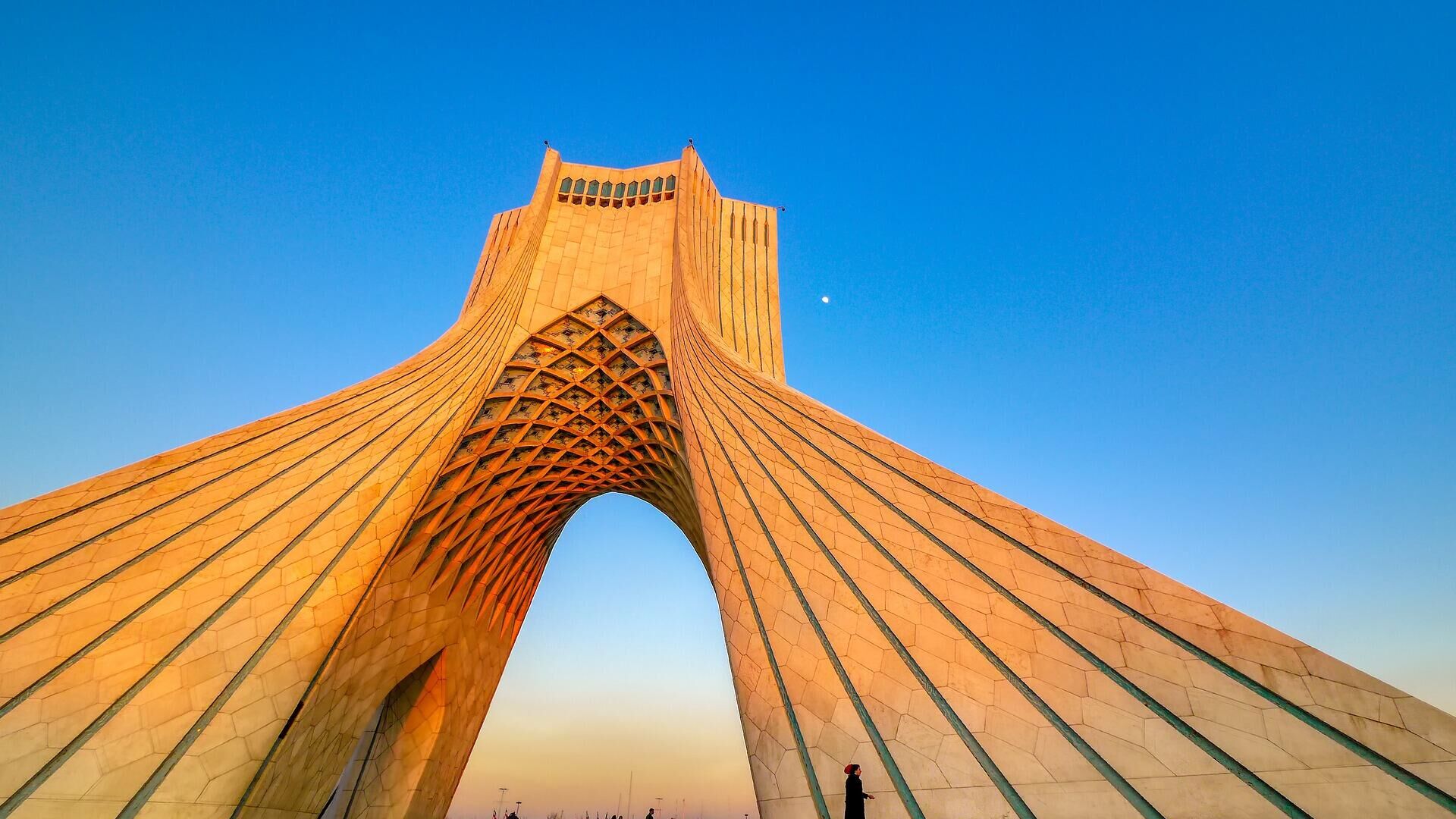 Башня Азади в Тегеране - РИА Новости, 1920, 19.05.2023