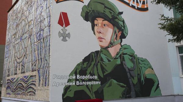 Граффити с изображением рядового Арсения Воробьева