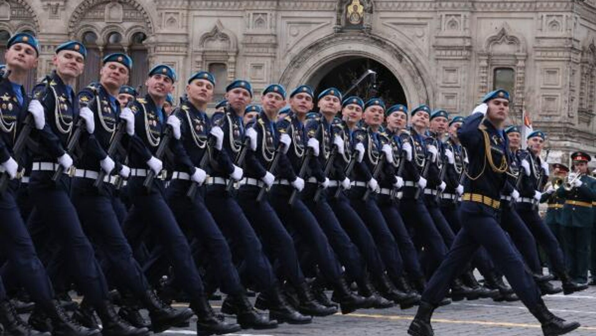 Парад минск прямая трансляция. Прямая трансляция парада на красной площади сегодня.