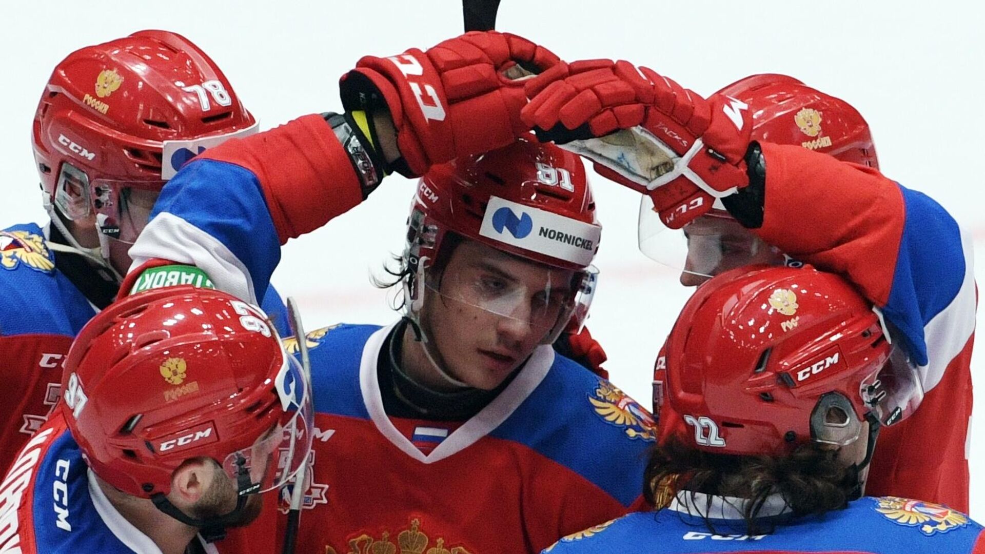 Сборная России по хоккею победила белорусов и выиграла международный турнир в Петербурге