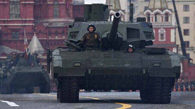 Танк Т-14 Армата на военном параде