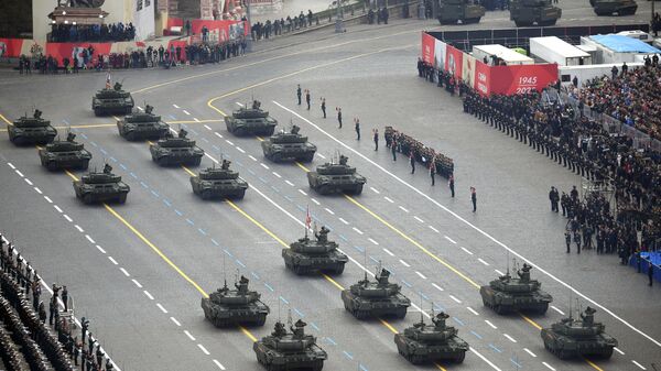 Военная техника на военном параде, посвященном 77-й годовщине Победы в Великой Отечественной войне, на Красной площади в Москве