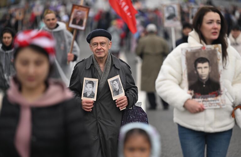 Шествие  Бессмертный полк в Москве