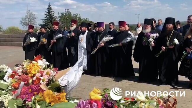 Божественная литургия у Вечного огня в Херсоне