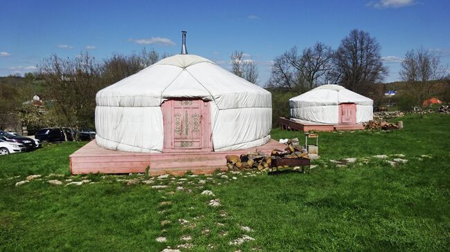 Археологический парк Аргамач, юрты-гостиницы