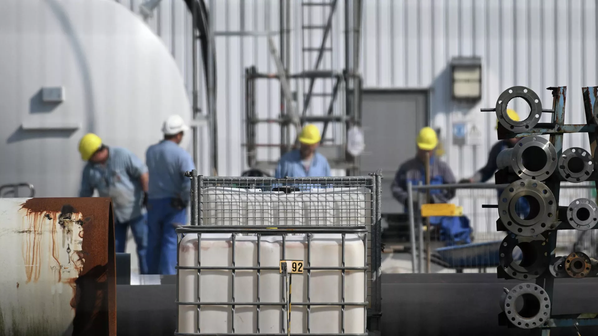 Οι εργαζόμενοι εργάζονται σε σταθμό συμπίεσης αερίου στη Γερμανία - RIA Novosti, 1920, 05/11/2022