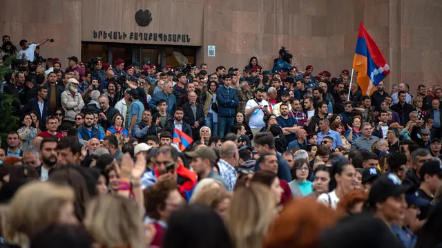 В Ереване начинается массовое шествие сторонников оппозиции