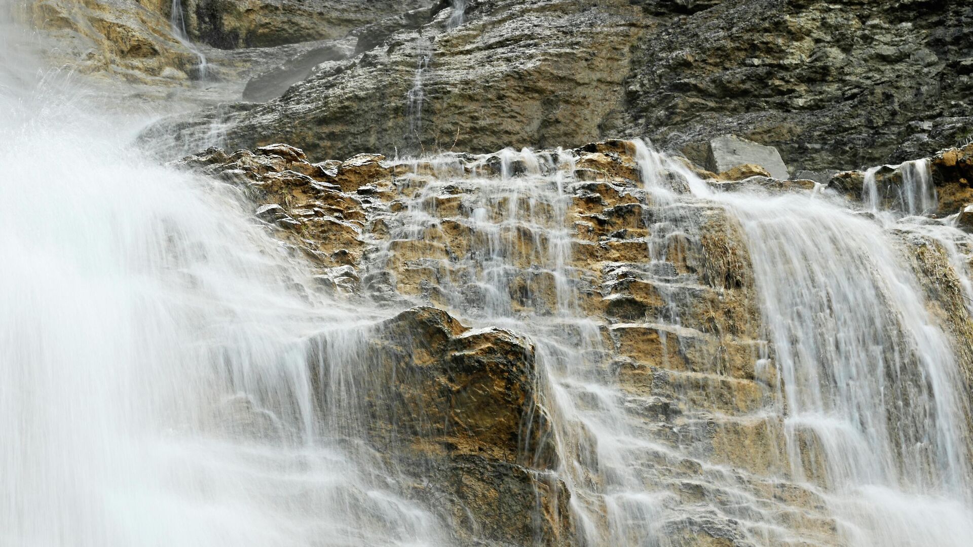 Высота водопада учан. Высокий водопад на полуострове Крым. Йийит Учан.