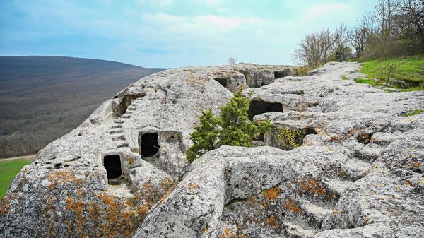 Древний город-крепость Эски-Кермен  в Бахчисарайском районе Крыма