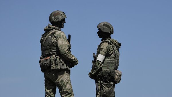 Военнослужащие подразделения инженерно-сапёрной бригады ВС РФ 