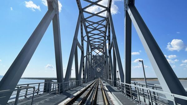 Трансграничный железнодорожный мост Нижнеленинское – Тунцзян через реку Амур