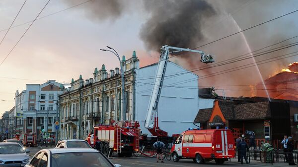 Пожар в неэксплуатируемом строении, которое находится за зданием бывшего Иркутского театра юного зрителя. 13 мая 2022