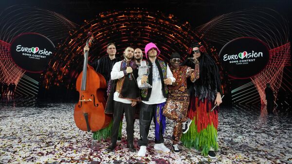Украинская группа Kalush Orchestra после победы в конкурсе песни Евровидение-2022