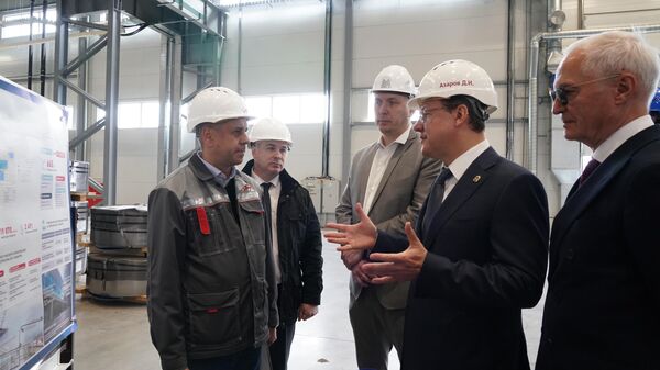 Губернатор Самарской области Дмитрий Азаров проверил готовность к запуску логистического центра Магнитогорского металлургического комбината на территории ОЭЗ Тольятти