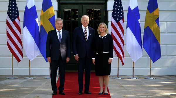 Президент США Джо Байден, призедент Финляндии Саули Ниинисте и премьер-министр Швеции Магдалена Андерссон во время встречи в Белом доме. 19 мая 2022