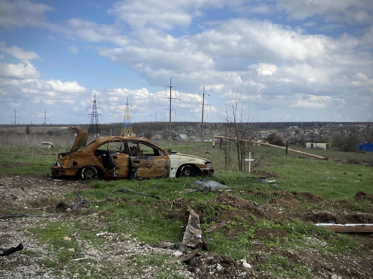 Здесь похоронили Станислава Здесь похоронили Станислава