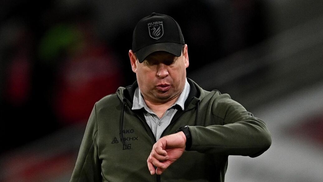 "Шанхай" Слуцкого отыгрался с 0:3 и избежал поражения в чемпионате Китая