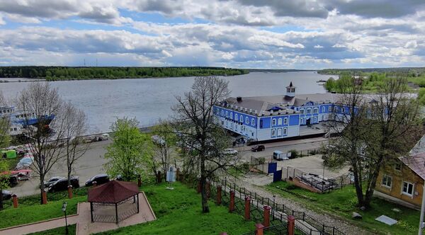 Что посмотреть в Мышкине: валенки, водка и мышиный король