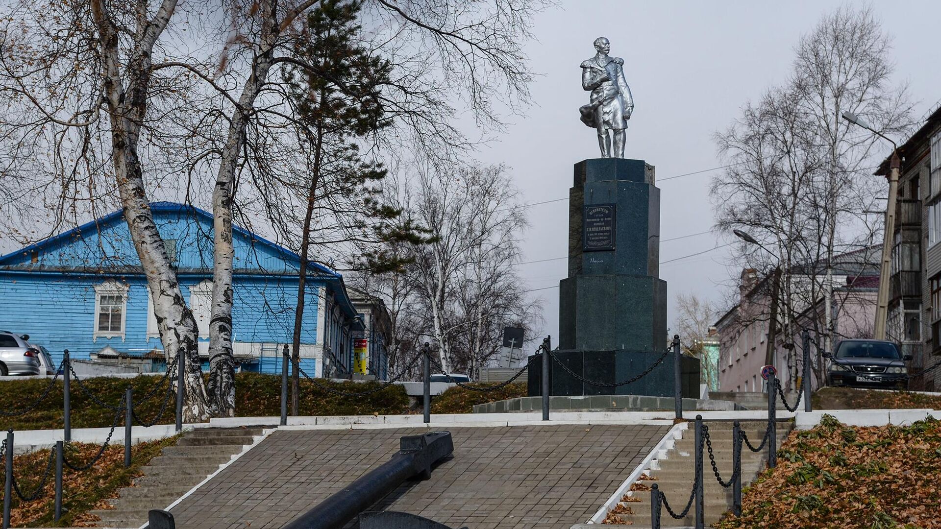 Памятник основателю города Г.И. Невельскому в Николаевске-на-Амуре - РИА Новости, 1920, 25.05.2022