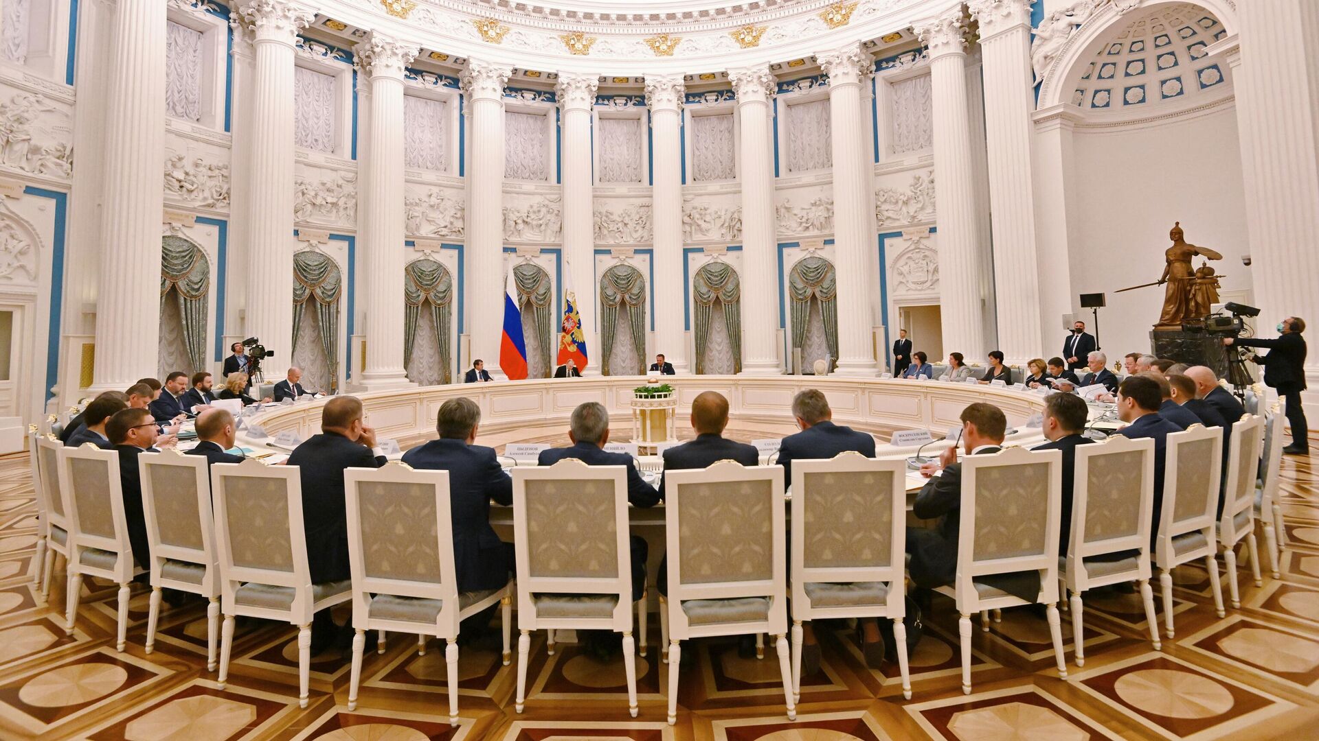 Президент России Владимир Путин проводит заседание президиума Государственного Совета - РИА Новости, 1920, 21.06.2022