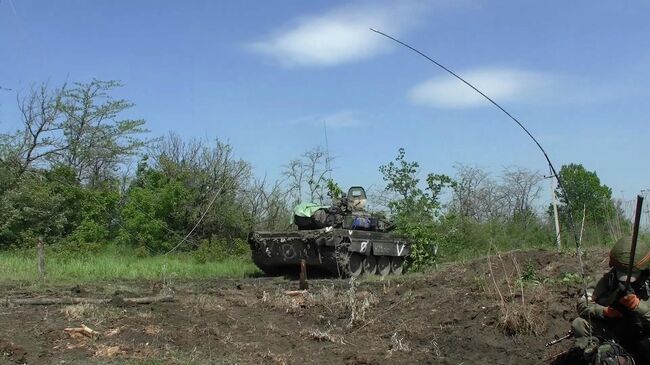 Видео украинских опорных пунктов с бетонным бункером