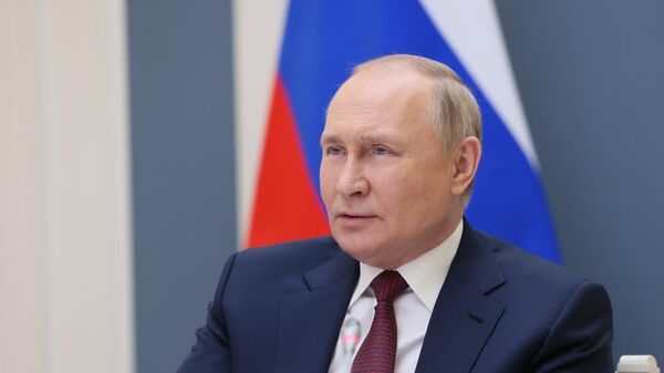 Президент России Владимир Путин участвует