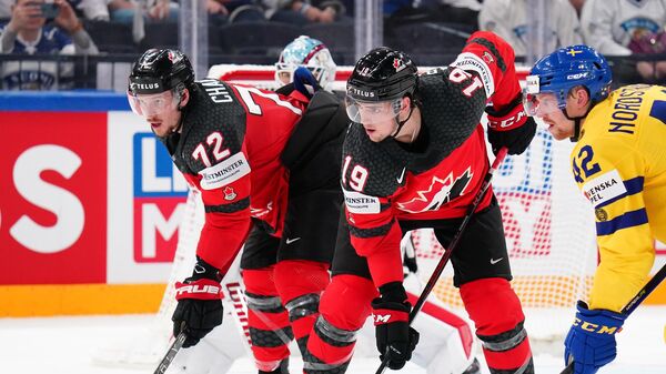 Канадские хоккеисты на чемпионате мира 2022 года в Финляндии