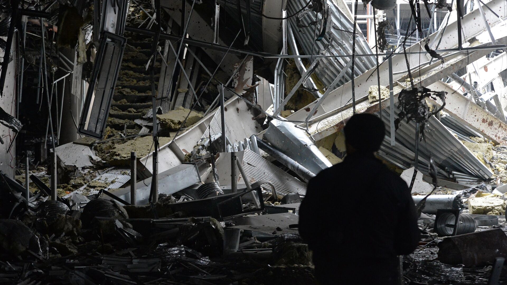 Разрушения в аэропорту города Донецка. 2015 год - РИА Новости, 1920, 09.11.2022