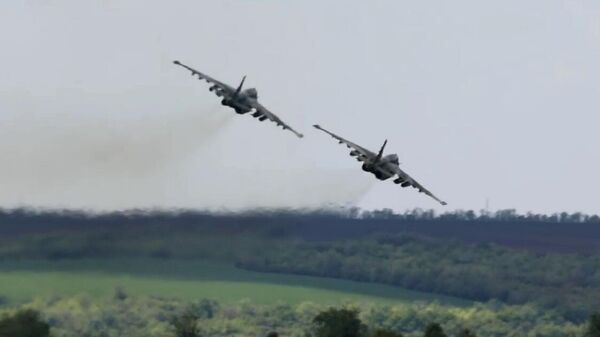 Российская авиация уничтожила замаскированные позиции ВСУ под Изюмом