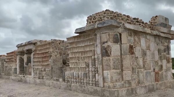 Руины древнего города майя на полуострове Юкатан в Мексике. Кадр из видео