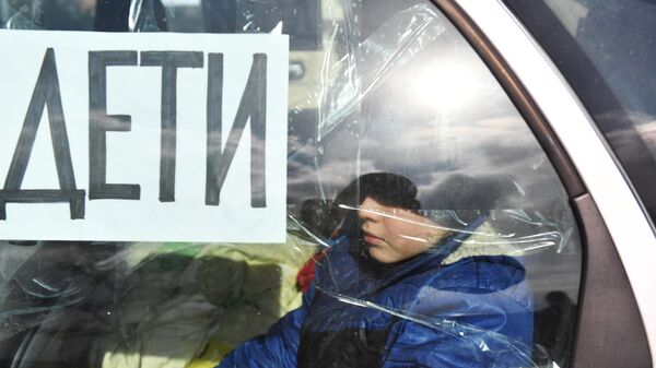 МО: 28,2 тысячи человек эвакуировали из опасных районов Украины и Донбасса