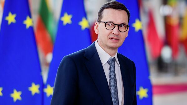 Премьер-министр Польши Матеуш Моравецкий на саммите ЕС в Брюсселе