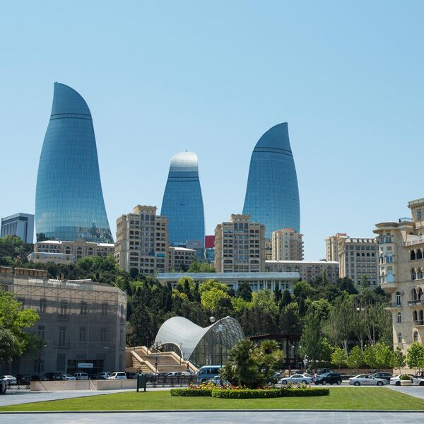 Комплекс Flame Towers в Баку Комплекс Flame Towers в Баку