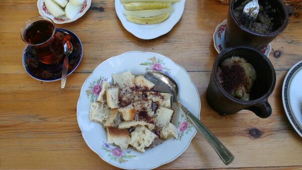 Пити — азербайджанский национальный суп из баранины